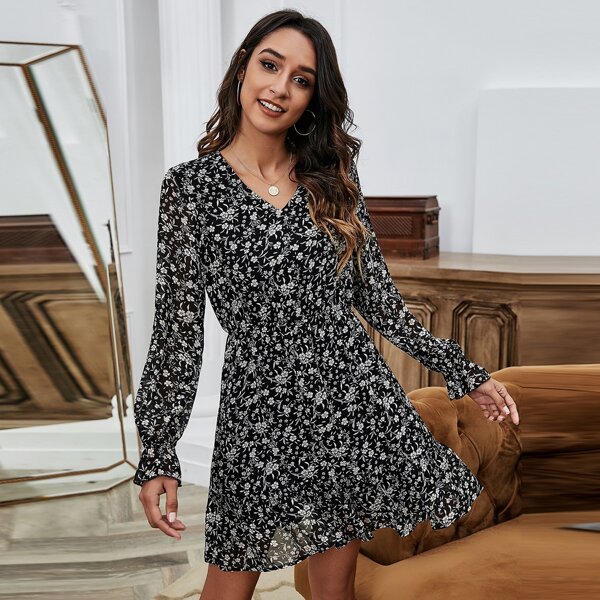 Ditsy Floral Print Flounce Hem Dress, Black