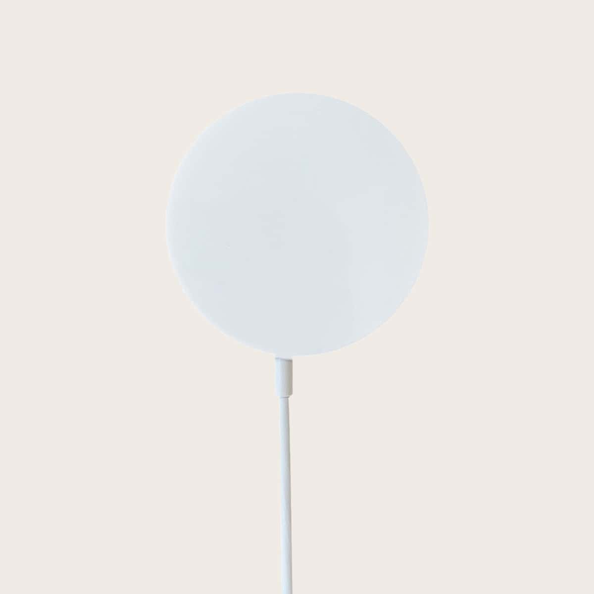 Silicone Magsafe Case, White 
Silicone Magsafe Case, White