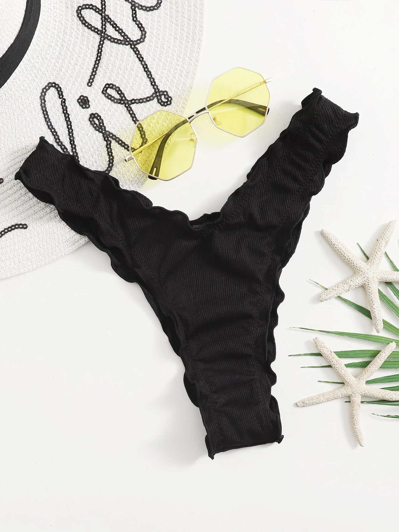 Braga Bikini Ribete En Forma De Lechuga Negro