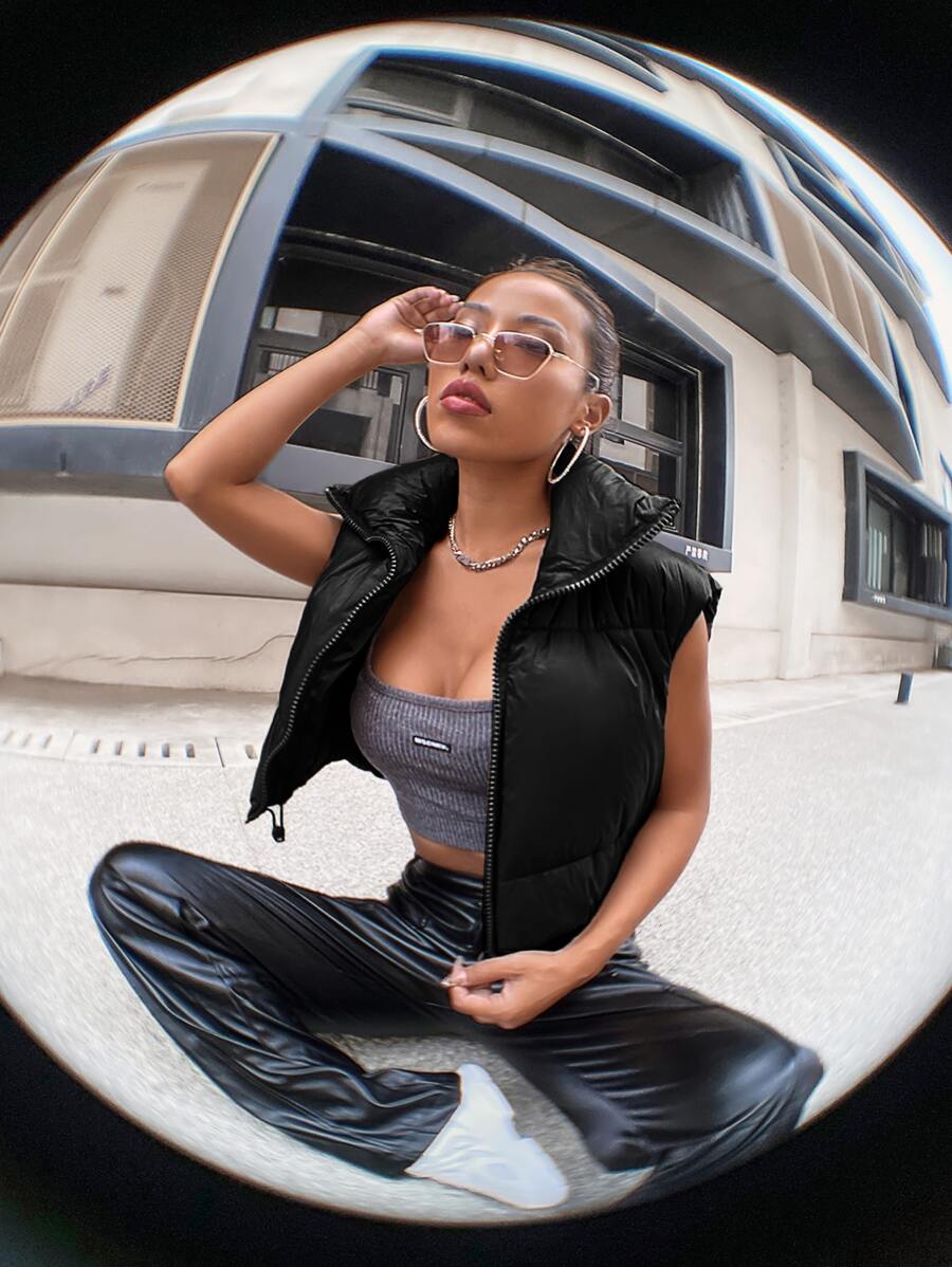 SHEIN EZwear Funnel Neck Crop Puffer Gilet