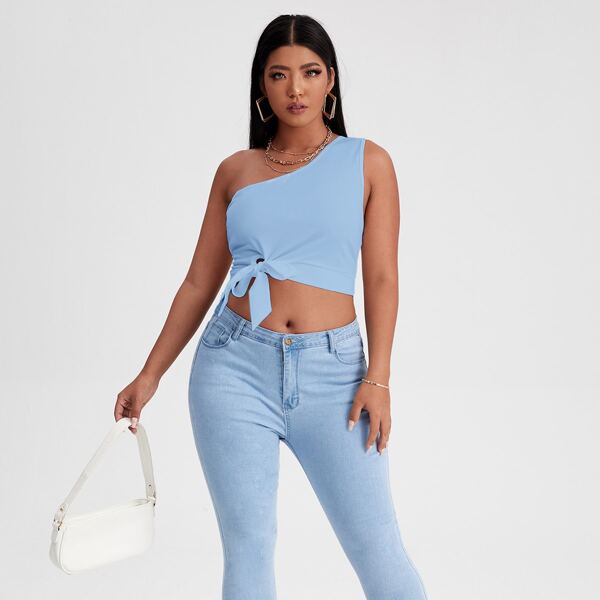 Plus One Shoulder Knot Hem Crop Top, Baby blue