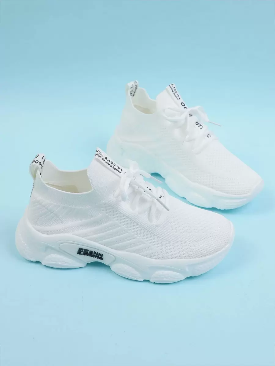 Women's White Road Running Shoes With Letter Pattern And Lace-Up Design Ideal For Yoga