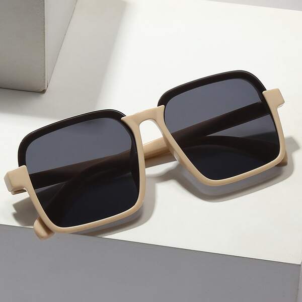 Oversized Frame Sunglasses