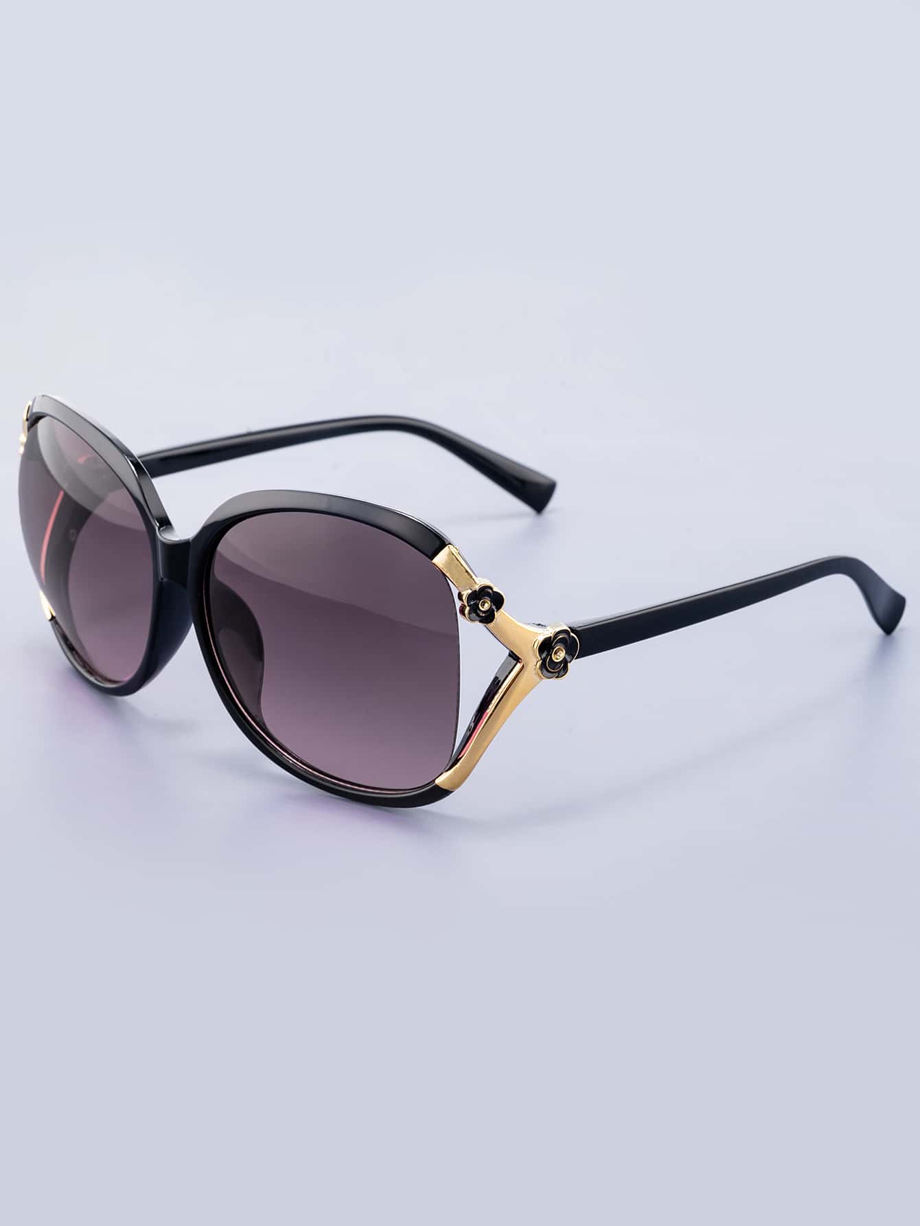 Vintage Flower Decor Tinted Lens Fashion Glasses UV Protection Elegant For Women's Gift For Summer Sunglasses Beach Sun Glasses Beach Accessories For Women Sun Glasses Sunglasses Shades Basics And Suit For Sweater Jeans Sweatpants Hoodie Jackets Dress And Long Sleeve Shirt For Summer Beach Vacation,Outdoor,Travel