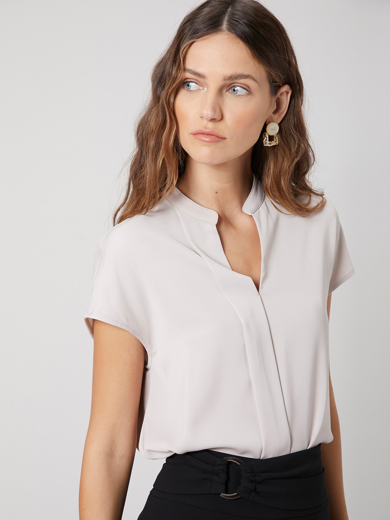 iami in fact MOM sleeve blouse 　ボリューム袖 MOM sleeve blouse iami in fact ボリューム袖 トップス