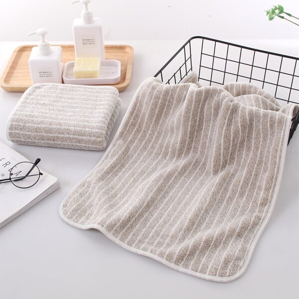 1pc Striped Pattern Towel, Khaki