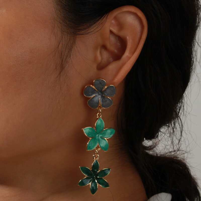 Floral Design Earrings, Multicolor 
Floral Design Earrings, Multicolor