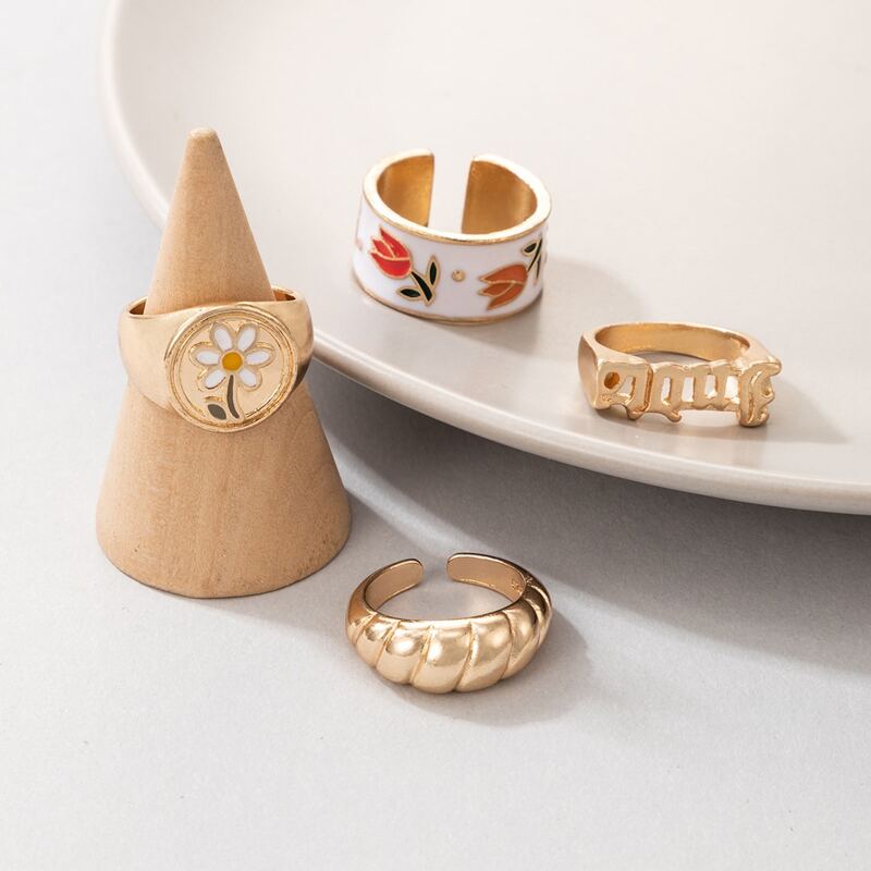 4pcs Floral Decor Ring, Multicolor 
4pcs Floral Decor Ring, Multicolor