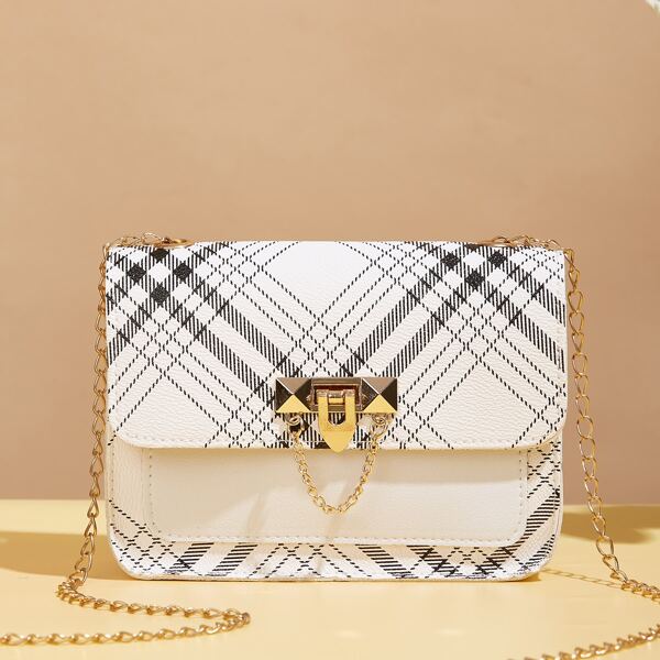 Striped Pattern Chain Square Bag, Black and white