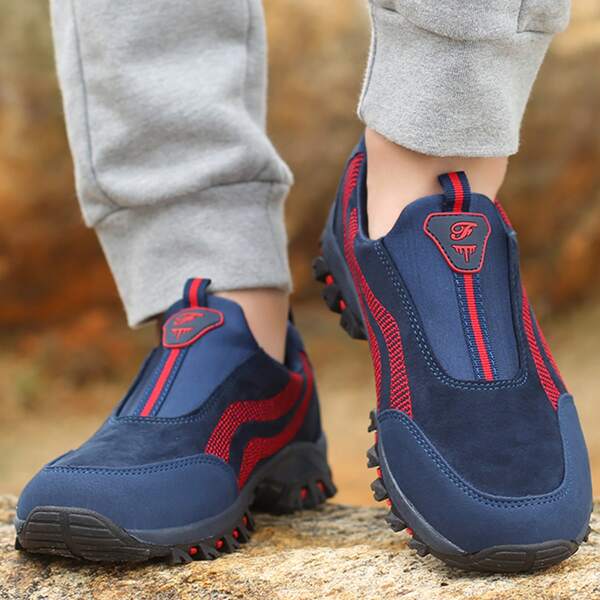 Men Colorblock Slip On Sneakers, Navy blue