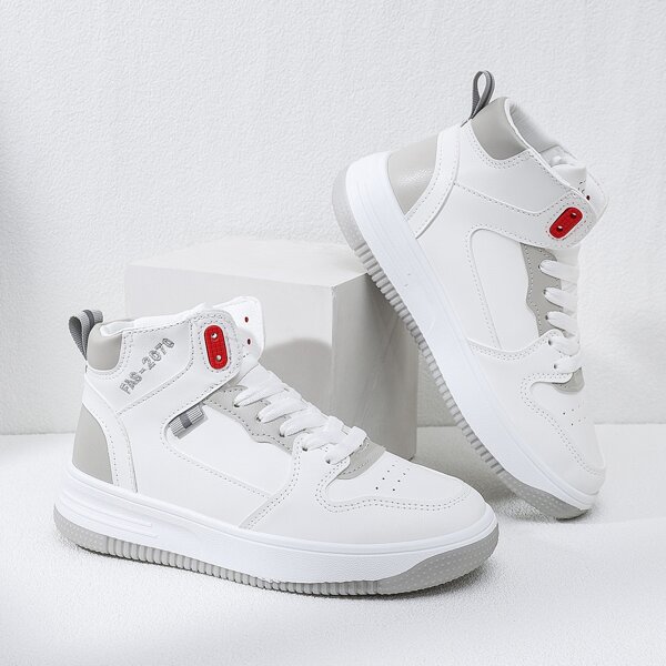 Minimalist Lace Up Front Skate Shoes, White