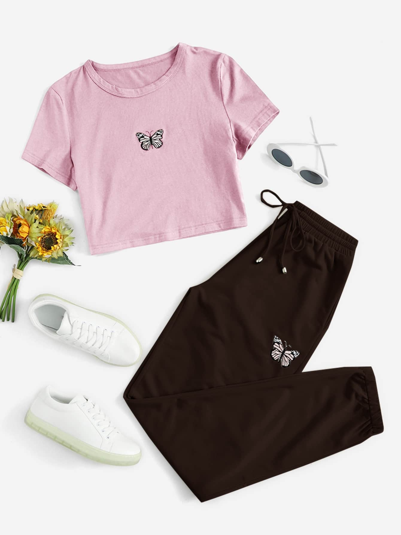 SHEIN EZwear Butterfly Print Crop Tee & Drawstring Sweatpants Set