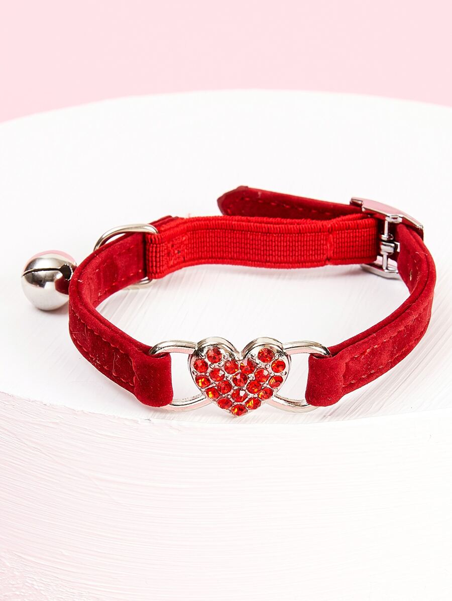 Collar suave ajustable con campana