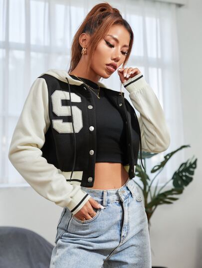 Letter Patch Detail Two Tone Drawstring Hooded Crop Pullover