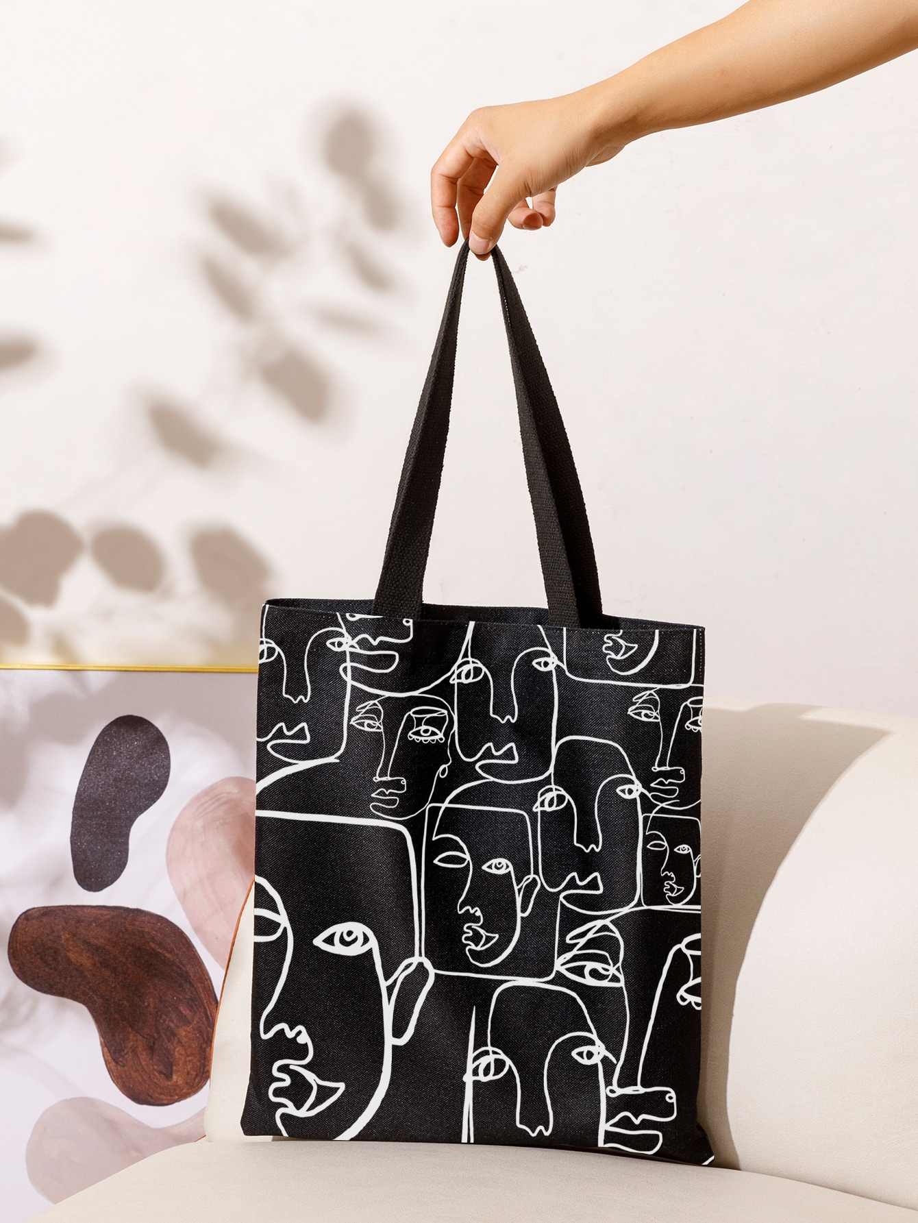Figure Graphic Shopper Bag