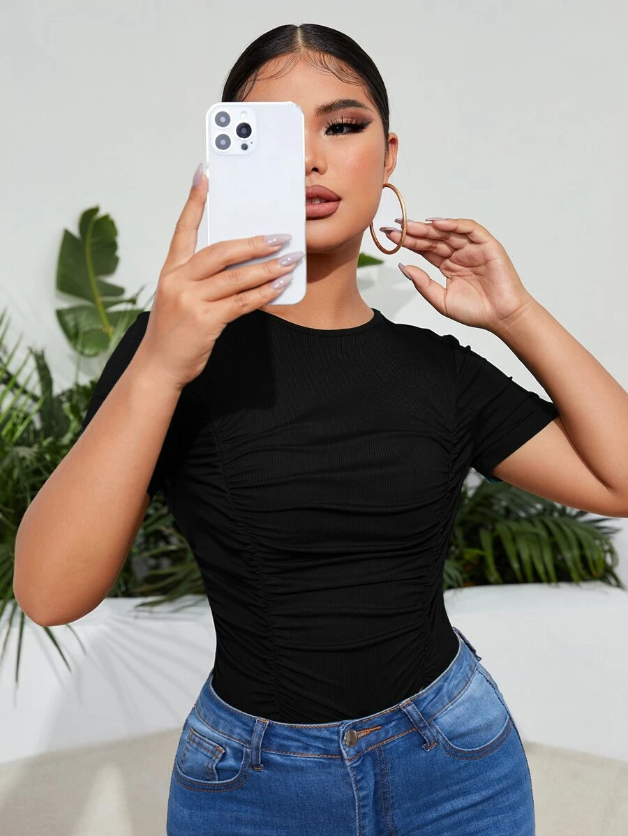 SHEIN SXY Camiseta delgada unicolor fruncido