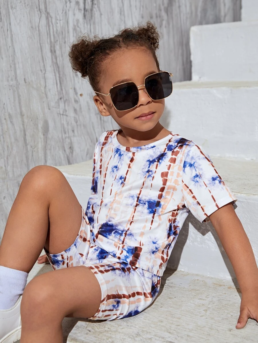 SHEIN NovaGlow Young Girl Young Girl Tie Dye Tee & Track Shorts