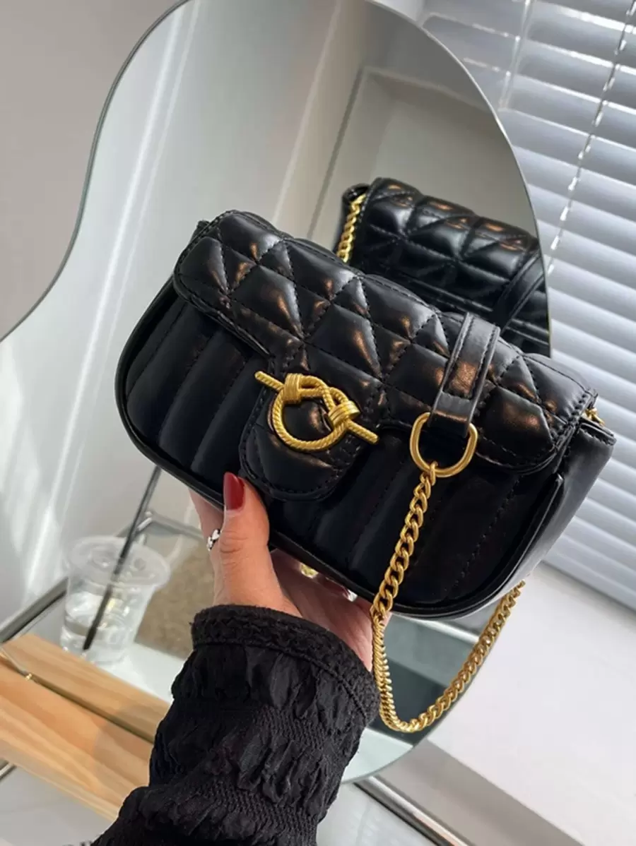 Bolso cuadrado acolchado con solapa y cadena, ligero y de estilo casual de negocios, perfecto para adolescentes, mujeres, estudiantes universitarios, principiantes y trabajadores de cuello blanco. Ideal para la oficina, la universidad, el trabajo, los desplazamientos, al aire libre, los viajes y las salidas.