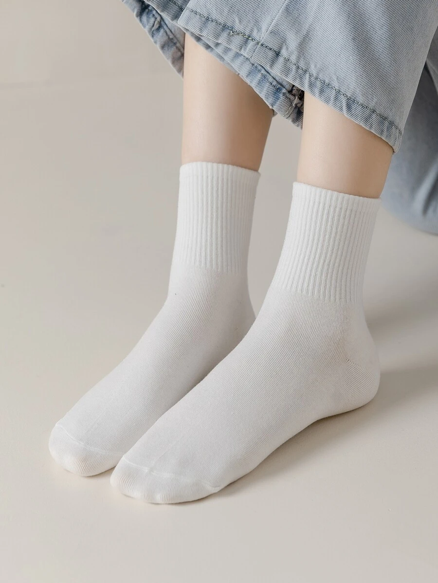 Meias de tripulação minimalistas