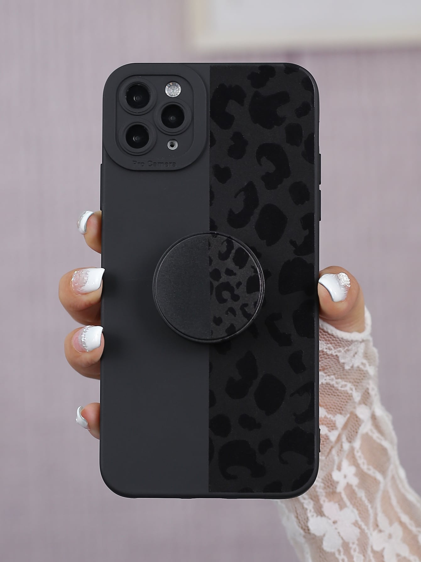 Leopard Phone Case With StandOut Phone Grip