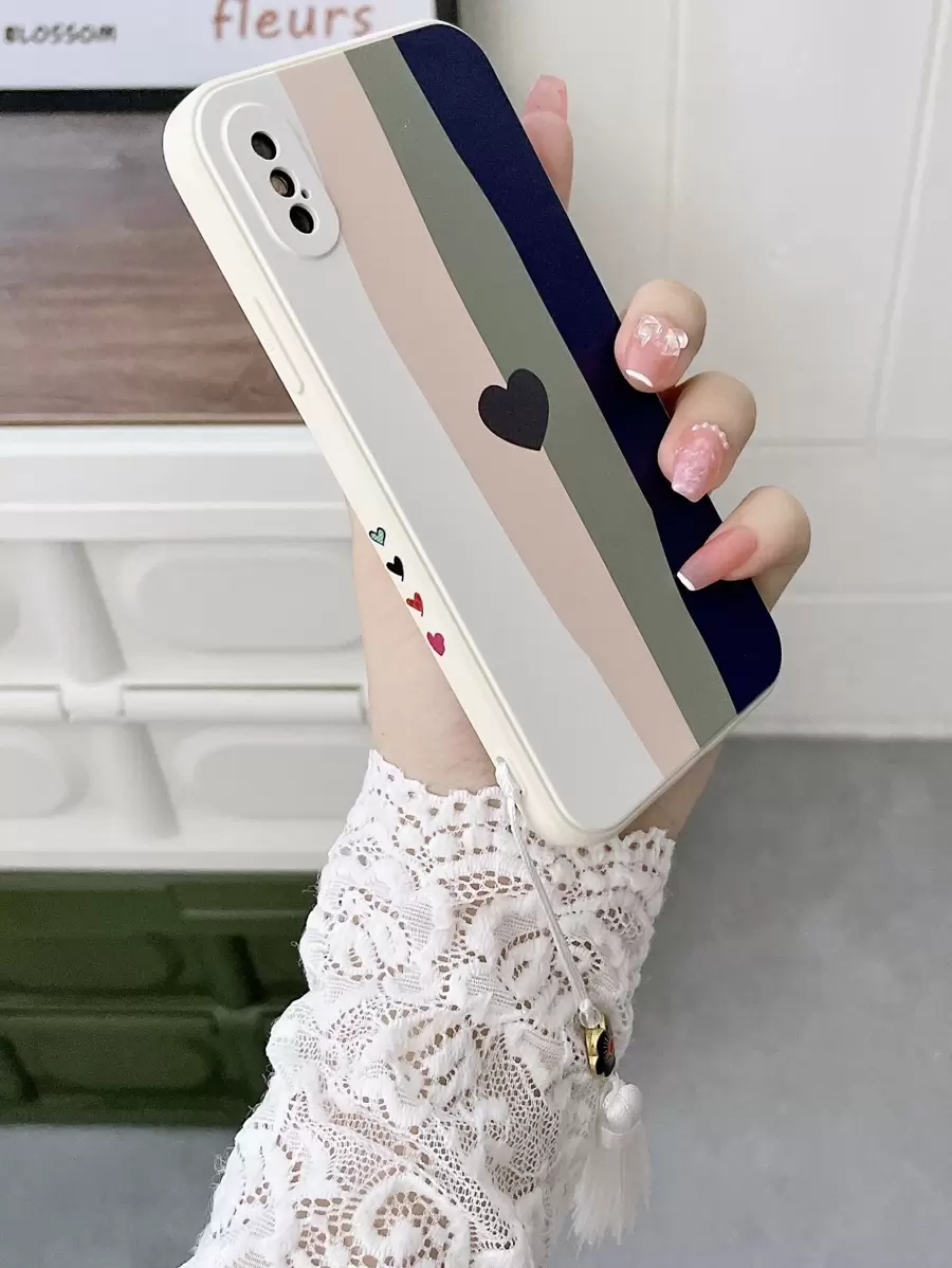 Coque de téléphone à motif cœur avec pendentif pompon, Compatible avec iPhone15/15Plus/15Pro/15Promax