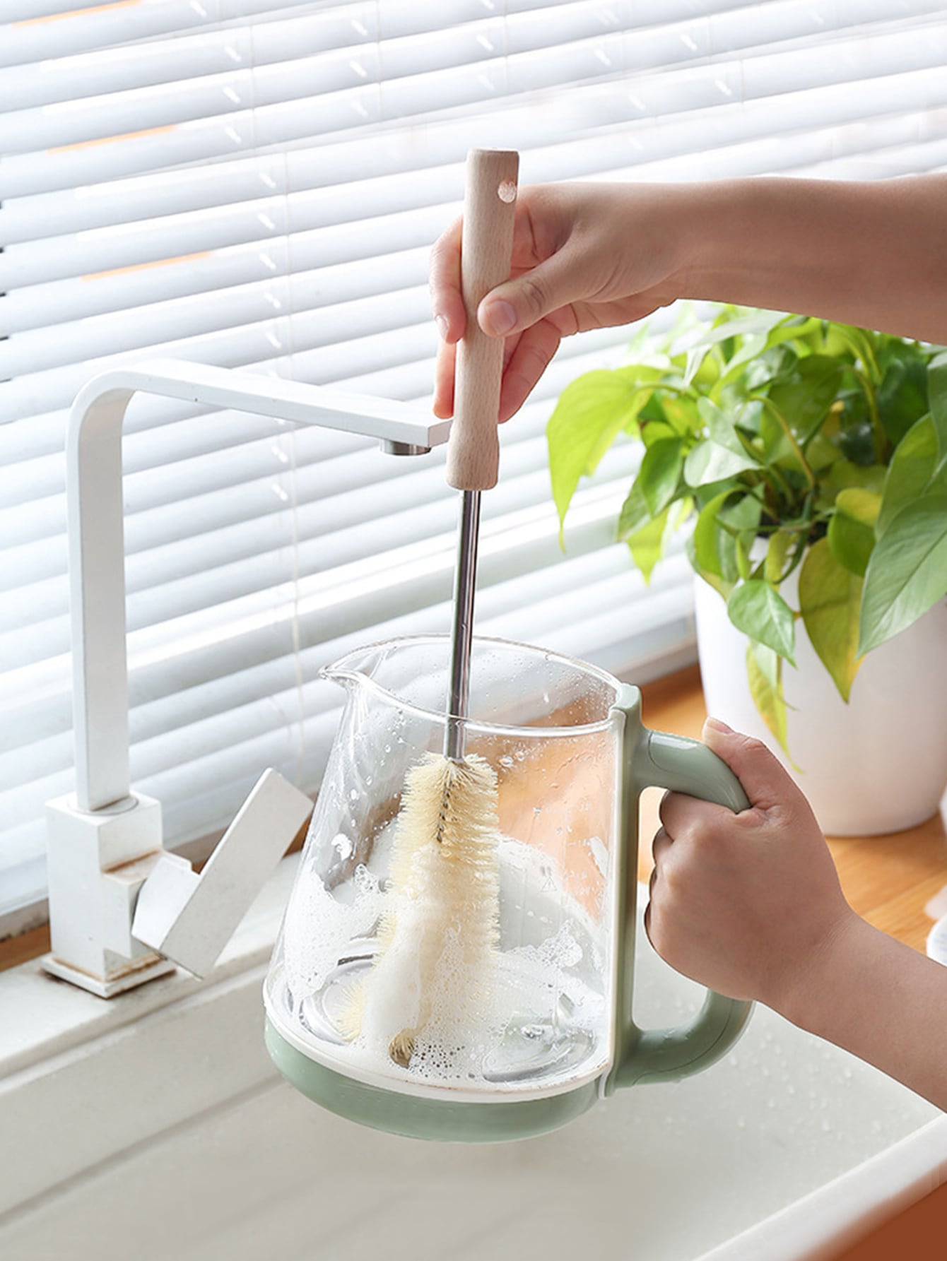 1pc Cup Cleaning Brush