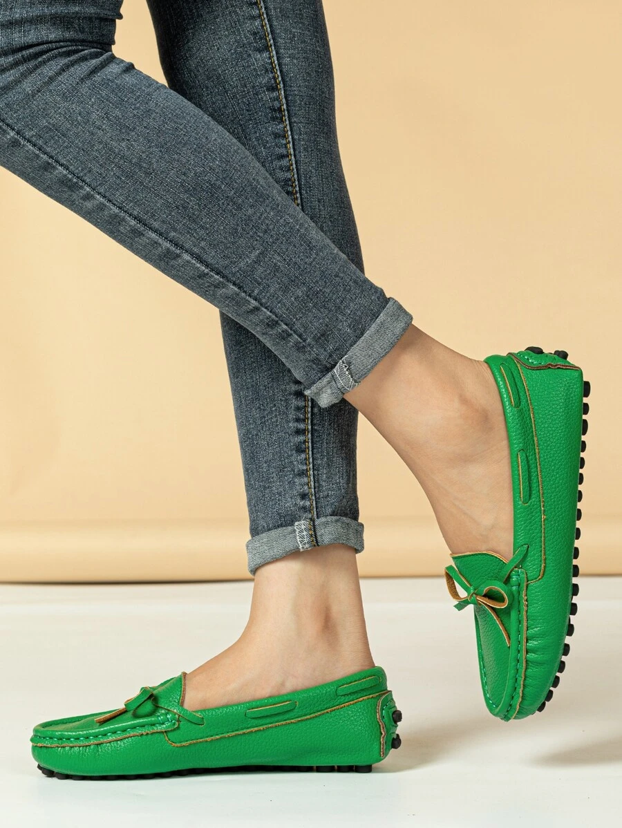 Women's Fashionable Green Ballet Flats With Solid Color, Stitch Detailing And Butterfly Decoration On The Vamp Valentines