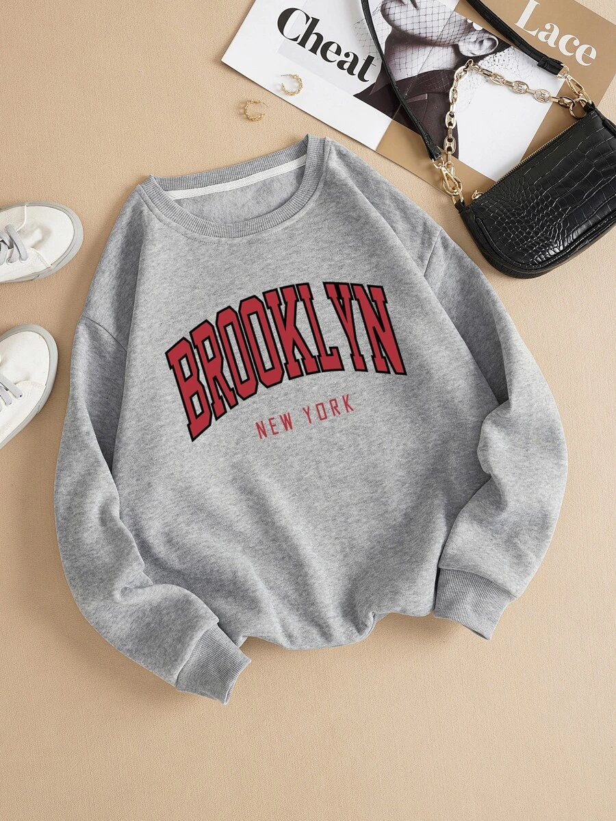 INAWLY Letter Graphic Thermal Lined Sweatshirt