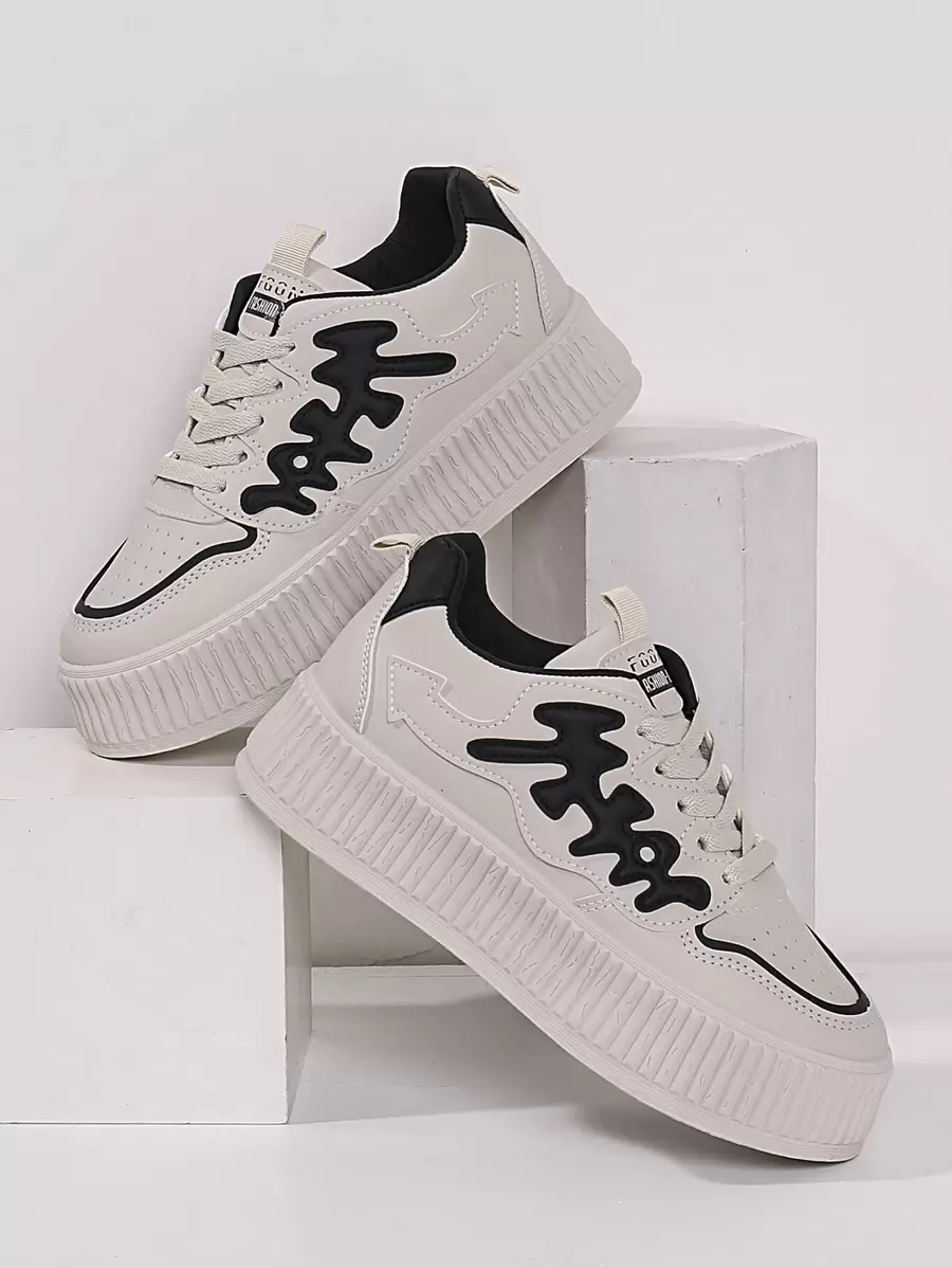 Women Beige Letter Graphic Lace-up Front Sneakers, Sporty Round Toe Low-top Skate Shoes
