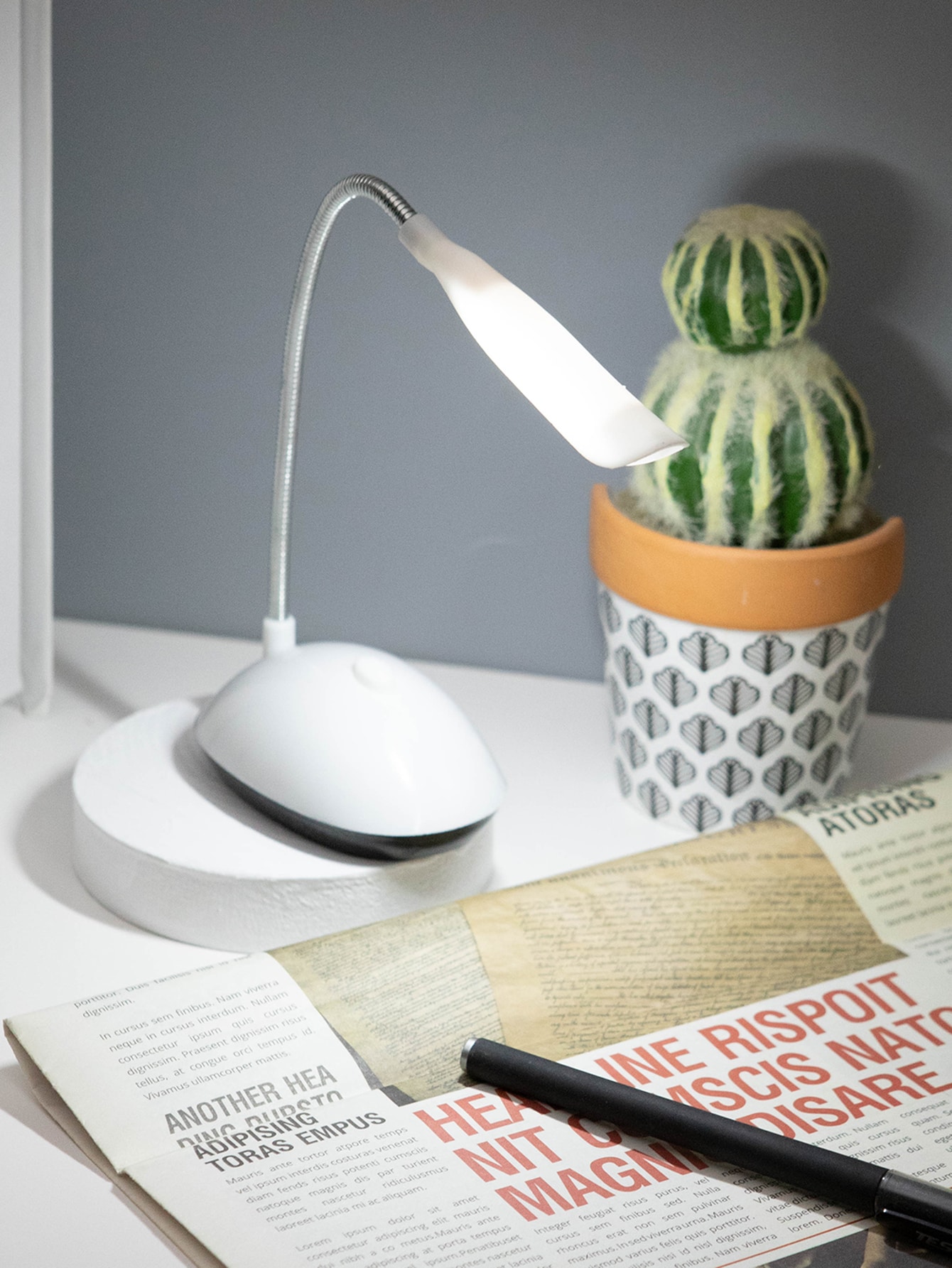 1pc Battery Book Light