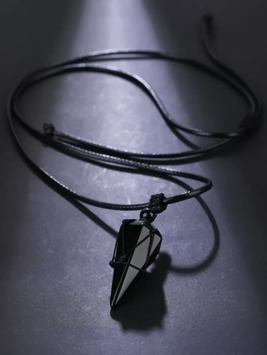 Fashionable and Popular Men Natural Crystal Geometric Pendant Necklace for Jewelry Gift and for a Stylish Look