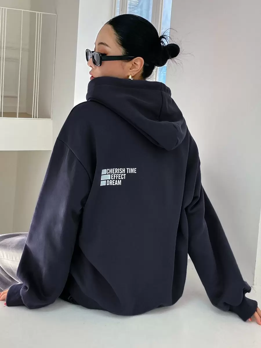 DAZY Hoodie Con Letra Gráfica Mangas Caídas Y Cordón