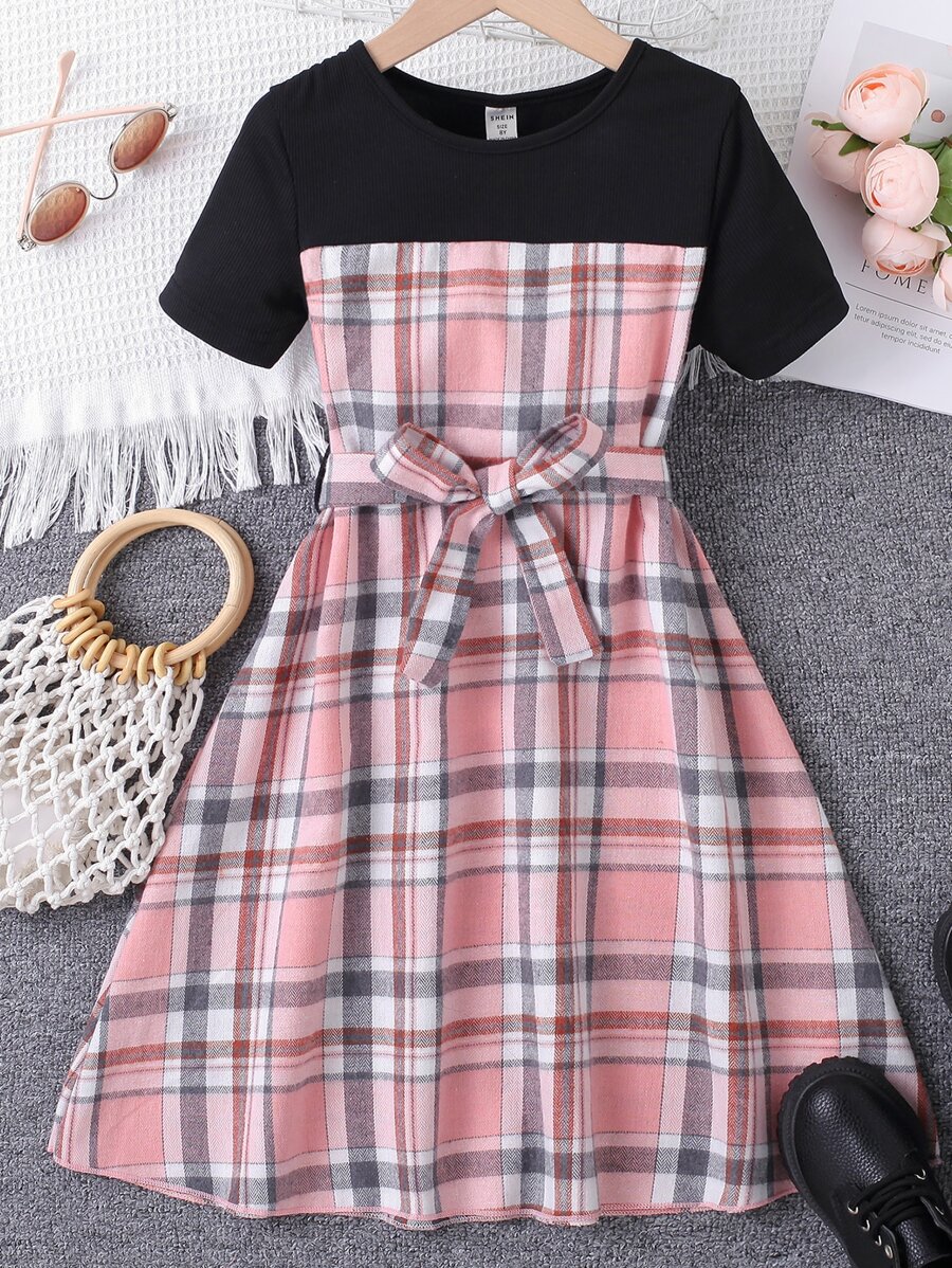 SHEIN Kariertes College-Stil Kleid mit Kurzarm und Rundhalsausschnitt für Tween Mädchen