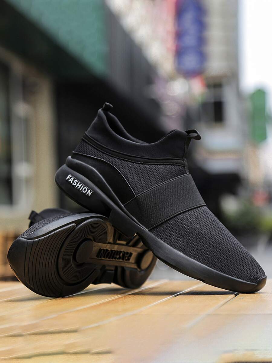 Men's Casual Sports Shoes, Breathable Mesh Upper, Slip-On, Lightweight And Non-Slip
