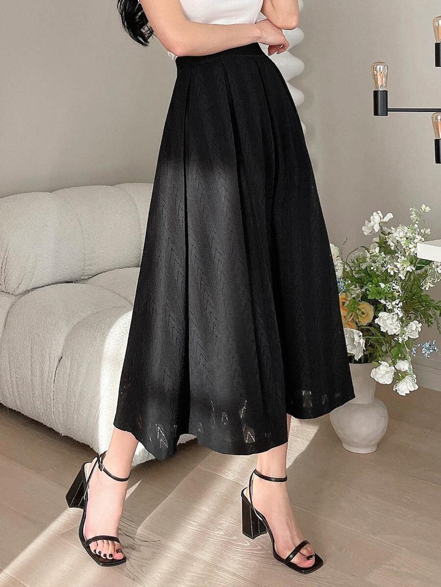 DAZY Solid High Waist Flared Skirt