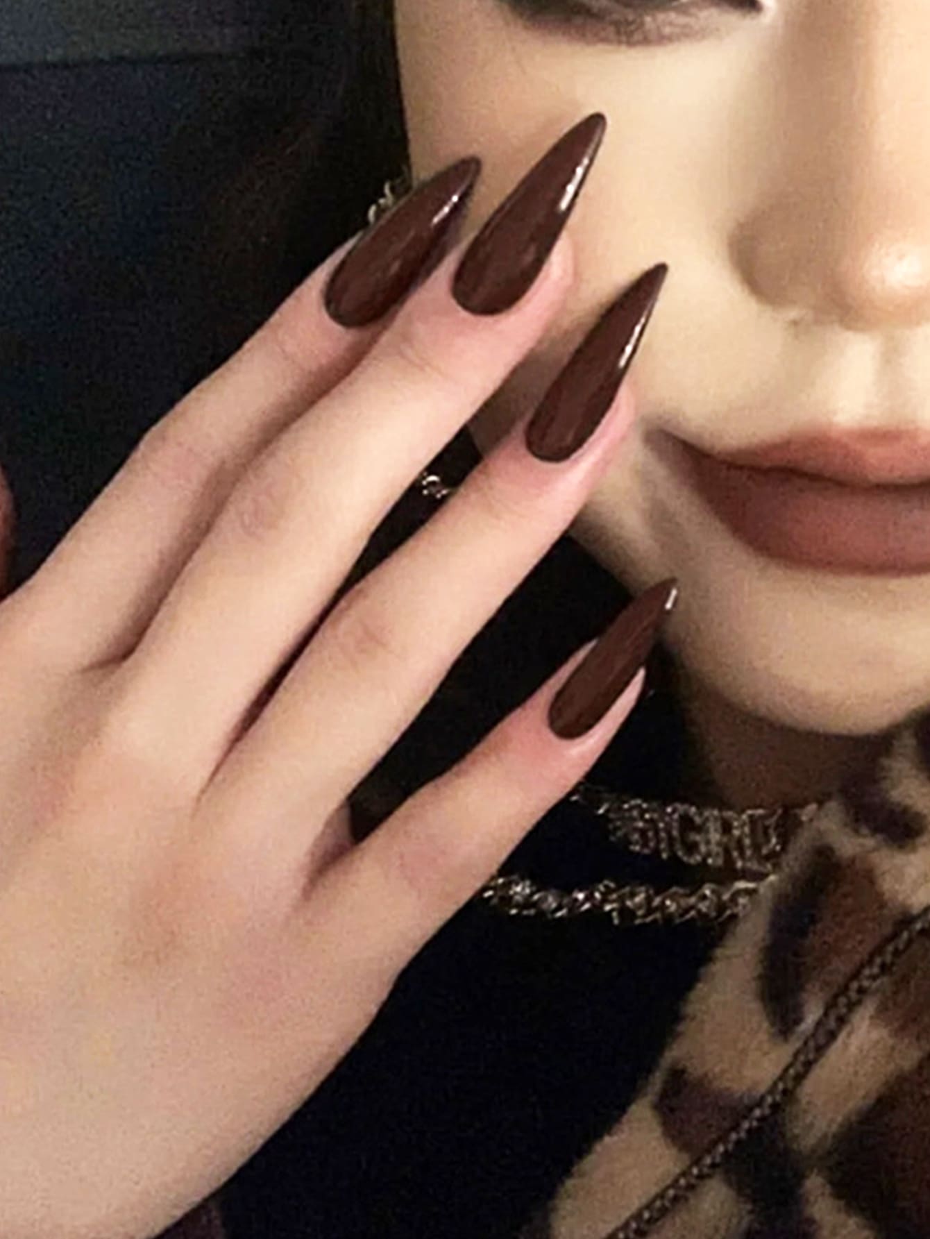 Sanrio Transform Your Nails With 24pcs Long Stiletto French Style Modern Classic Simple Dark Coffee Brown Solid Color Full Cover Fake Press On Nail Kit For Winter Daily Wear Will Give Your Look A Gentle
