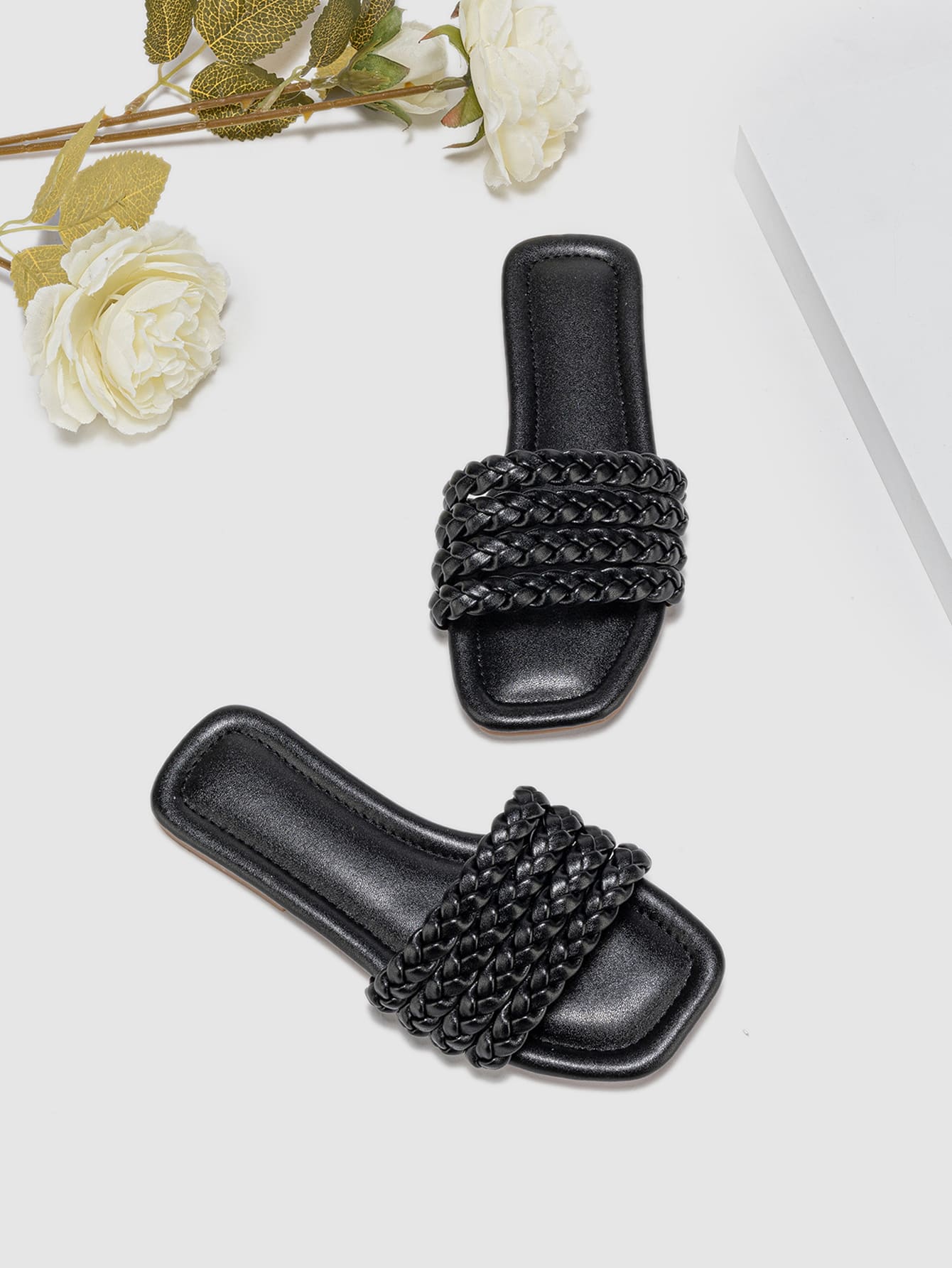 1 Pair Stylish Woven Stripe Flat Slide Sandals For Girl, Spring/Summer