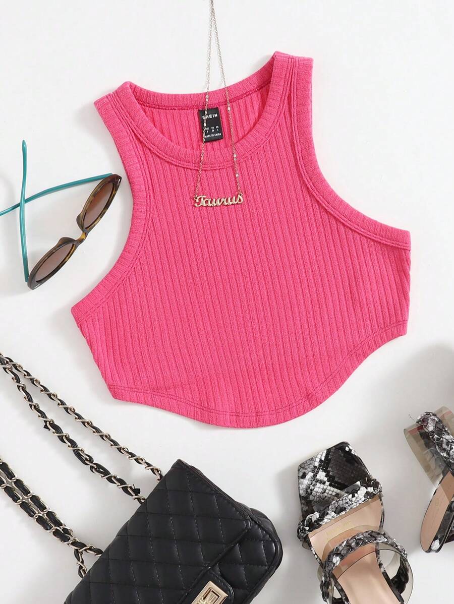 SHEIN EZwear Top na ramiączka z asymetrycznym wykończeniem