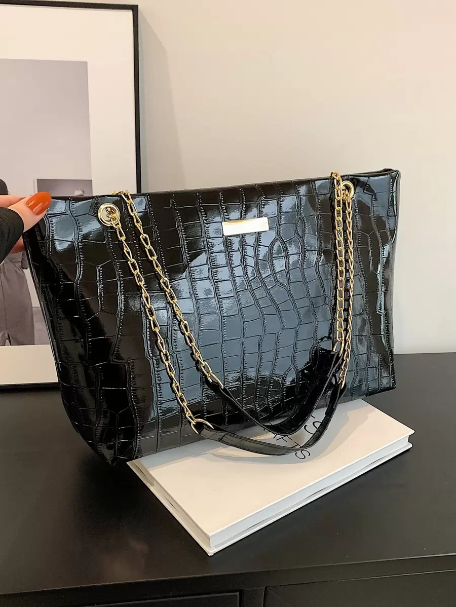 Bolso de hombro de gran capacidad con decoración de cadena de metal, bolso escolar, mochila de regreso a la escuela, de gran capacidad, ligero, portátil, informal para negocios, adecuado para adolescentes, mujeres, estudiantes universitarios, principiantes y trabajadores de oficina, perfecto para el regreso a la escuela, el primer día de clases, la universidad, la escuela secundaria, el trabajo y los viajes