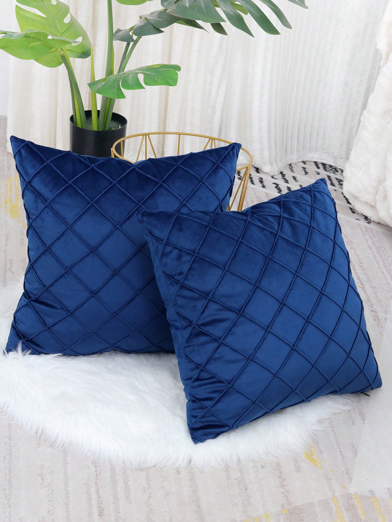 1pc Solid Color Pintuck Cushion Cover Without Filler, Navy Blue Simple
