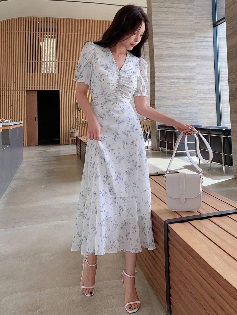DAZY Ditsy Floral Print Ruched Bust Ruffle Hem Dress Sundress
