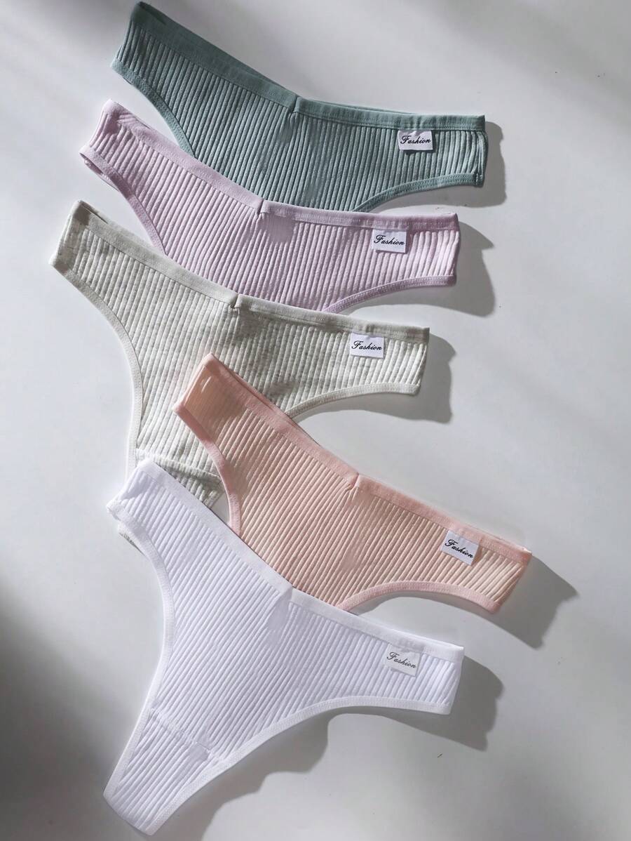 Shein Underwear&Sleepwear Basics 5 paquetes de tangas de punto acanalado con detalles de parches con letras sexy