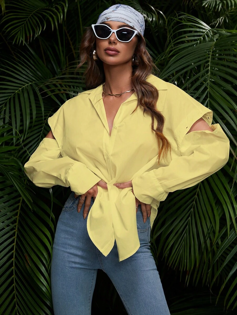 SHEIN Essnce Camisa unicolor con abertura de hombros caídos con botón delantero