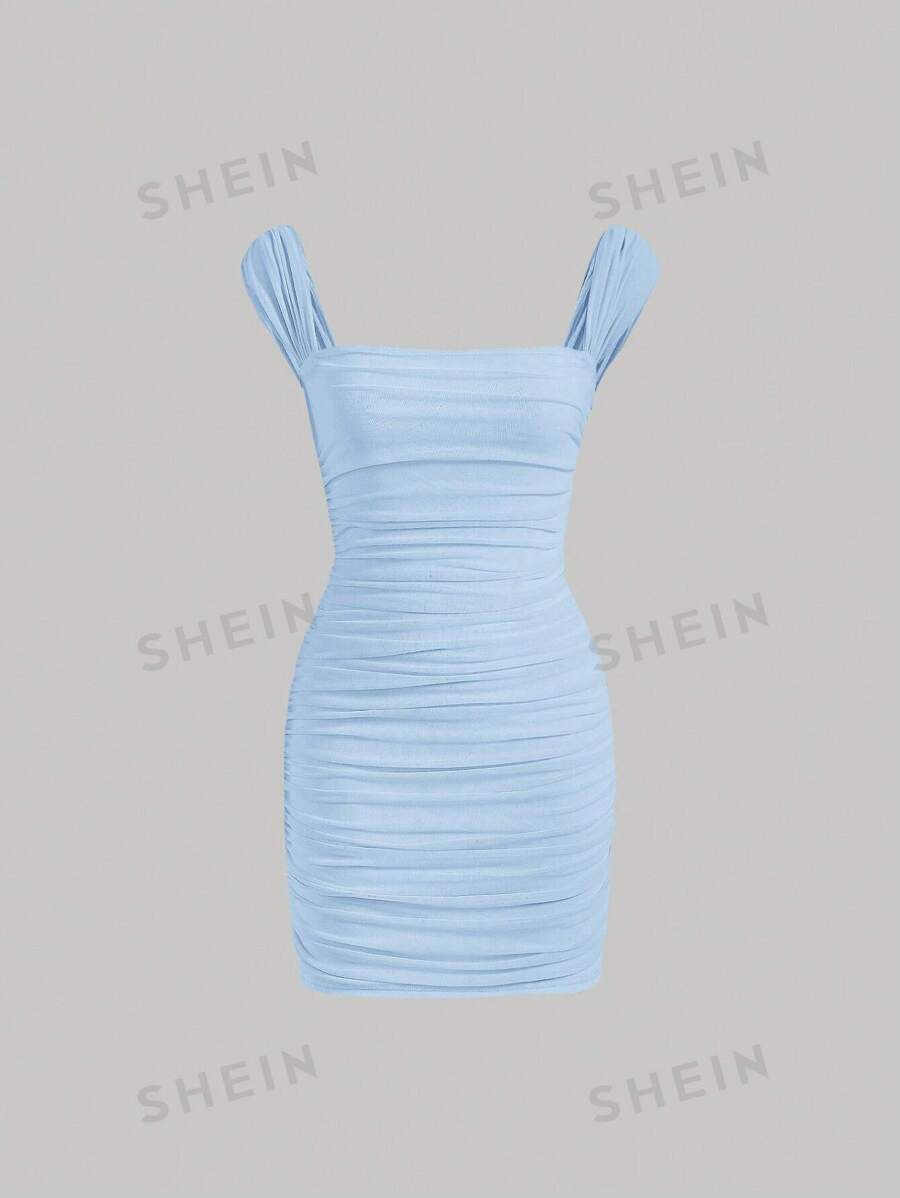 SHEIN MOD Vestido ajustado unicolor fruncido