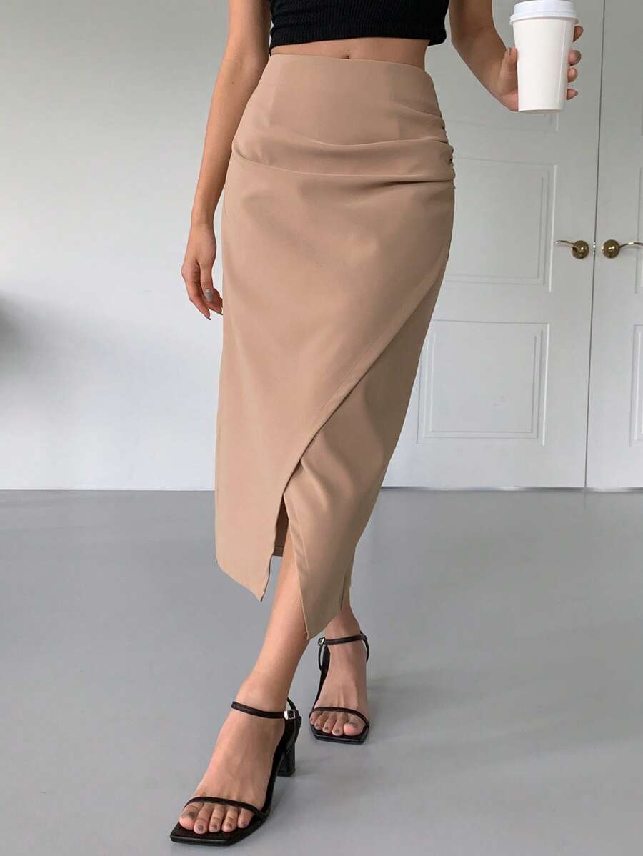 DAZY Solid Wrap Hem Ruched Detail Skirt