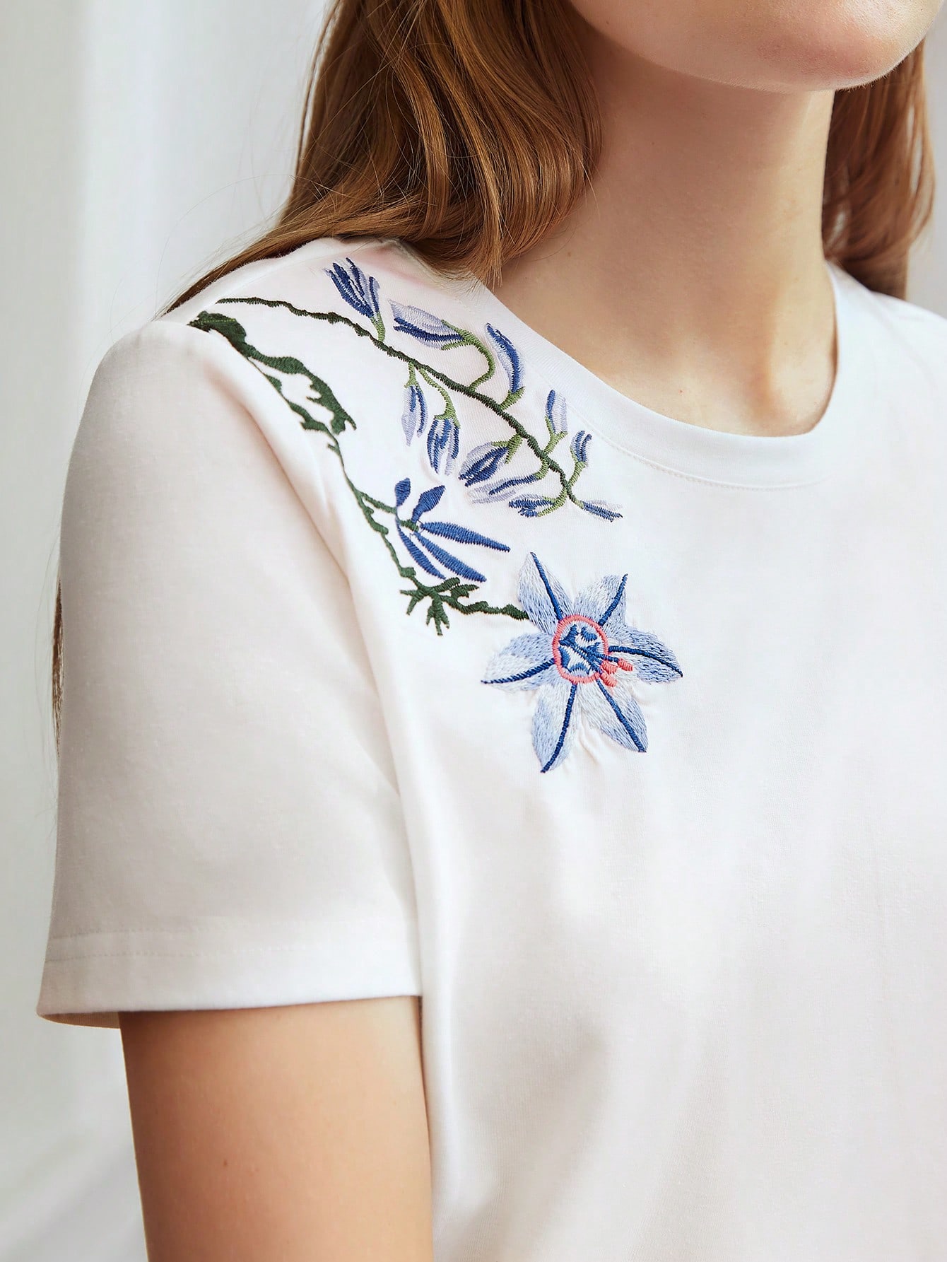 Women's Vintage Purple Floral Bouquet Embroidered Western
