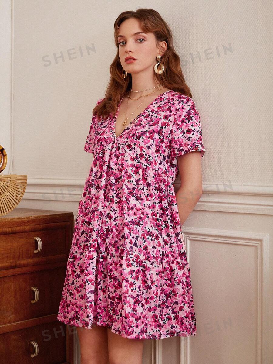 SHEIN Frenchy Vestido con estampado floral de cuello V