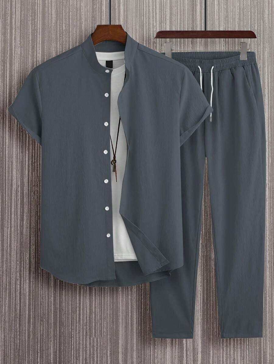 Manfinity Homme Conjunto de camisa sólida y pantalones con cintura ajustable sin camiseta, conjunto de lino para hombre