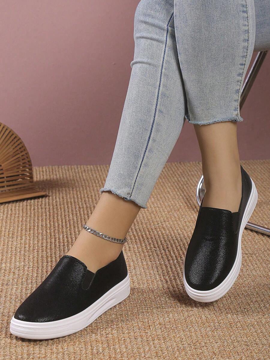 Women Minimalist Casual Shoes, Sporty Black Slip On Shoes