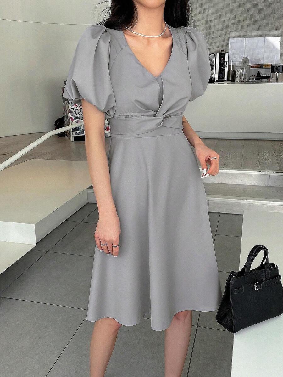 DAZY Vestido de tirantes con manga abullonada y detalle de lazo delantero